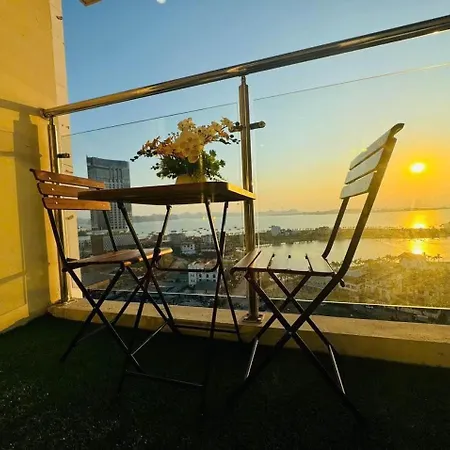 Apartment With Sea View Ha Long